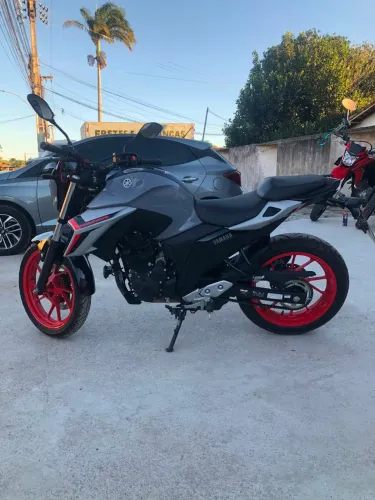 Fazer 250