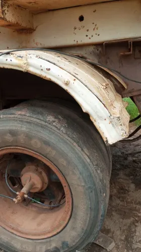 volvo engatado na cacamba
