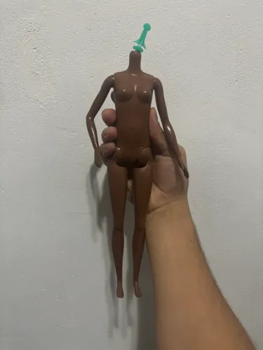Corpo Barbie fashionista tall