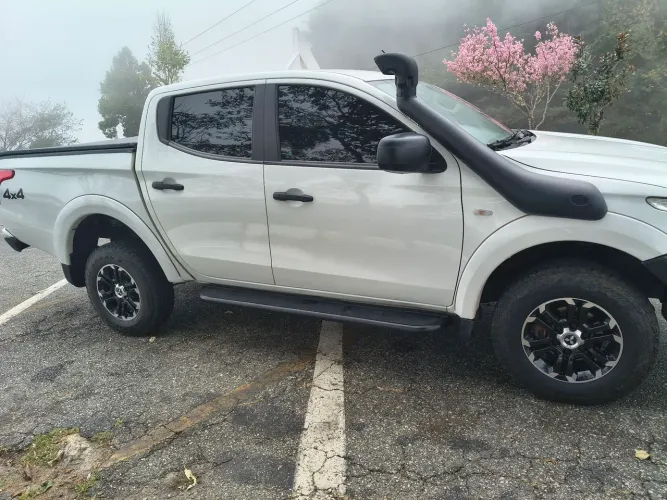 Mitsubishi L200 Triton Sport GL 2.4 Diesel 2023