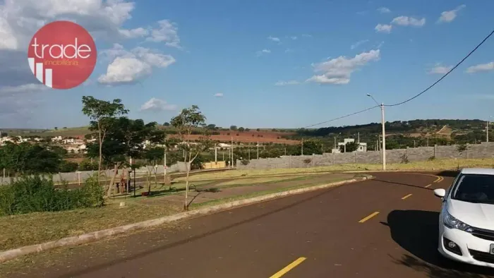 Terreno para Vender em Residencial Fechado no Santa Marta em Ribeirão Preto.