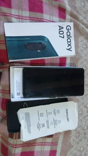 Celular SAMSUNG A07 / 128GB / NOVO