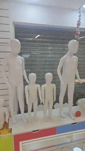 Manequim juvenil tam 6 (unidade)