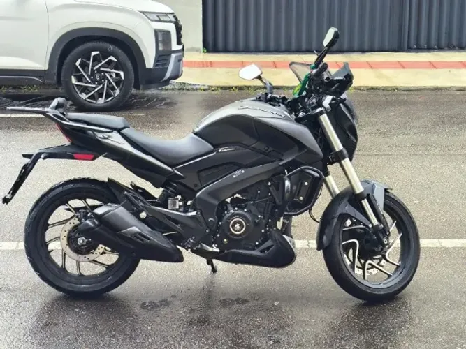 Bajaj Dominar 400 2025 Único Dono 8 mil km Revisada IPVA Pago Balneário Camboriú