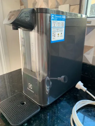 Purificador de Água Electrolux PE12G Fria e Natural Touch
