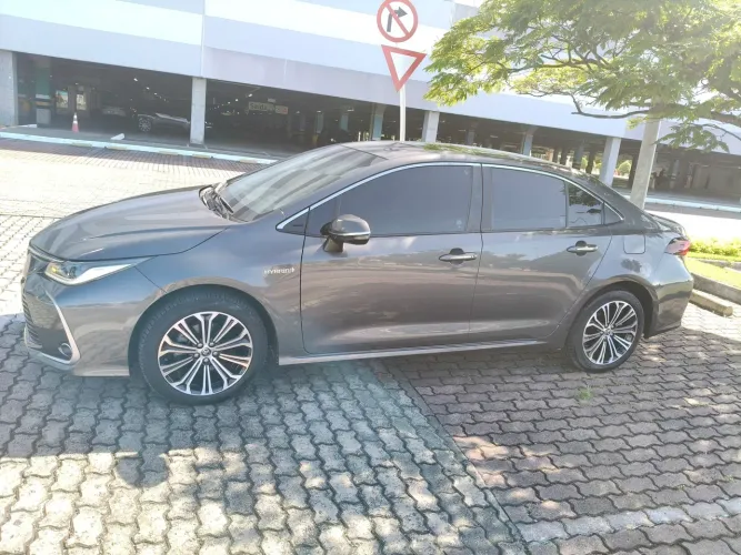 Toyota Corolla Altis Prem. Hybrid 1.8 Flex AUT 2023