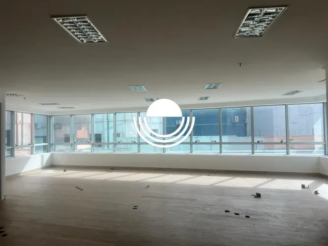 Sala para alugar em Campinas, Cambuí, com 100 m², Condomínio Edifício Hannover Tower