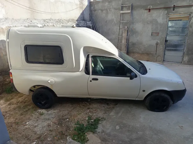 Ford Courier 1.6 L/ 1.6 Flex 2008