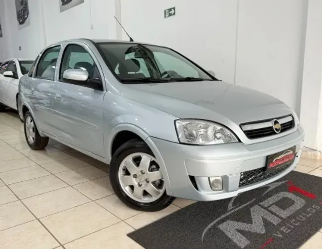 Chevrolet Corsa Sed. Premium 1.4 8V Econoflex 4P 2011