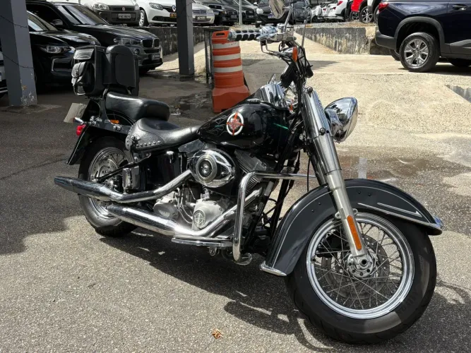 HARLEY-DAVIDSON SOFTAIL HERITAGE CLASSIC FLSTC 2009<br>- MOTO IMPECÁVEL COM BAIXA