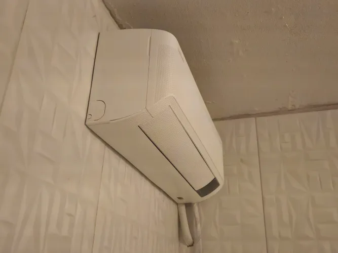 Ar split samsung wind free 9000 btus inverter e wifi