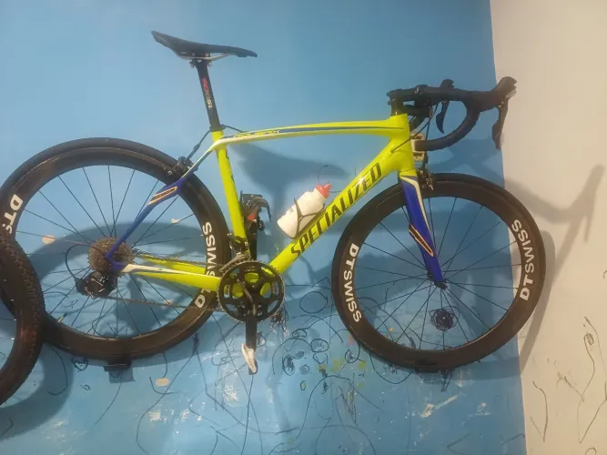Vende-se Bike Specialized tarmac Sl4 Roubax