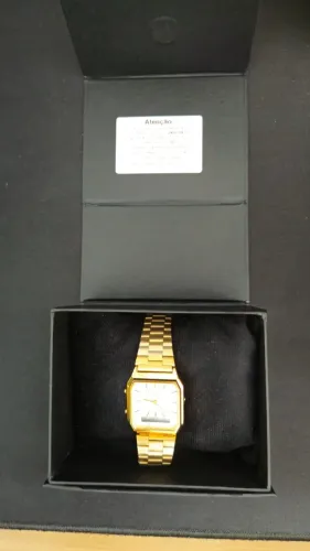 Relógio de pulso Casio AQ230
