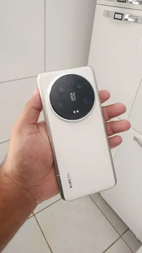 Celular Xiaomi 14 Ultra Branco 16GB Ram e 512GB de Memória Interna