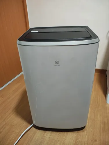 Vendo ar-condicionado portátil Electrolux