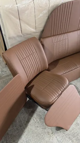 BANCO FUSCA GOMAO