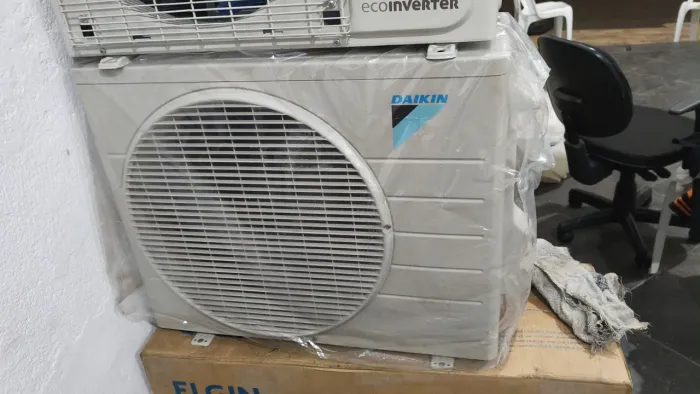 Condensador Daikin 12000 BTUs