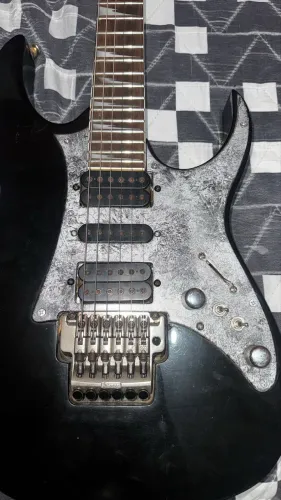 Guitarra Ibanez RG350