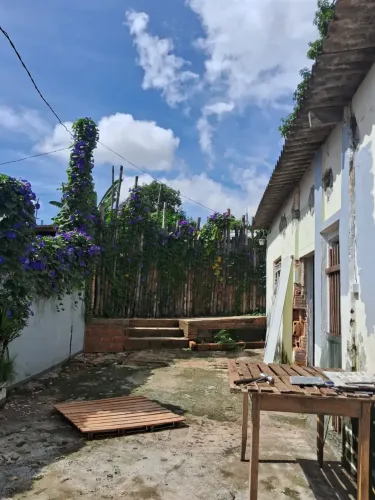 Imóvel para aluguel com 343 metros quadrados com 3 quartos em Vila Irany - Goiânia - GO
