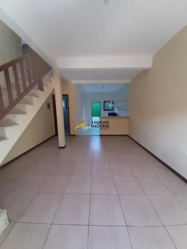 Casa para locaçao definitiva perto da praia do Perequê Açu em Ubatuba