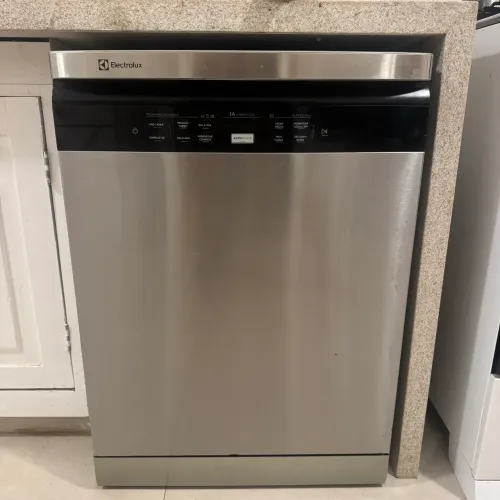 Lava-louças Eletrolux 14 serviços Autosense