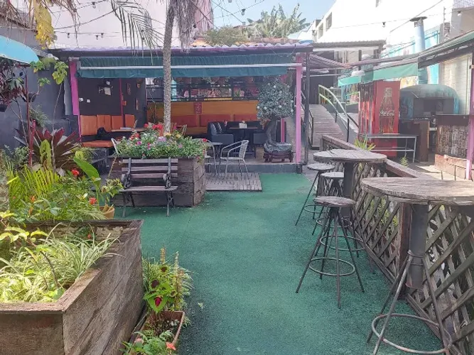LINDO RESTAURANTE E PIZZARIA 