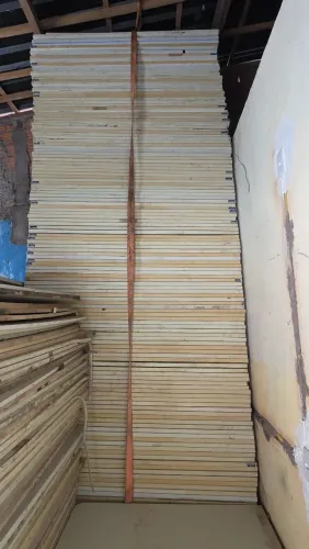 Mesas e bancadas em mdf