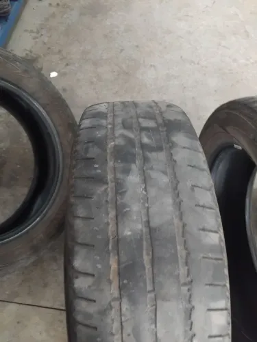 Pneus 225/60 aro 18