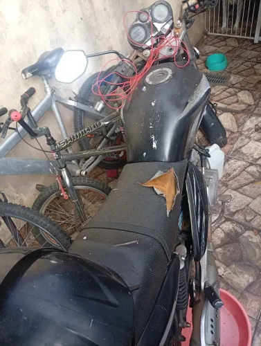Vendo moto Garinni aceito cartão de crédito com juros por conta do computador 