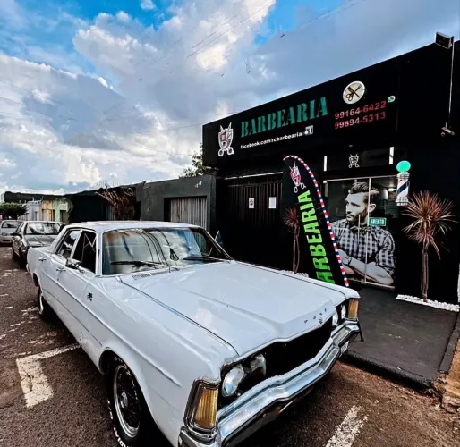 VENDE OU ALUGA -SE BARBEARIA 