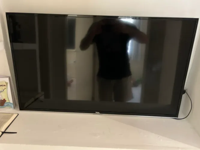 TV TCL 40? (tela ficando preta)