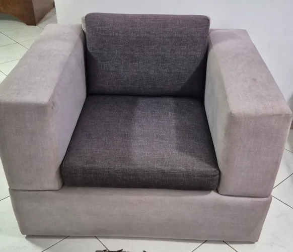 Sofa e poltrona em tecido