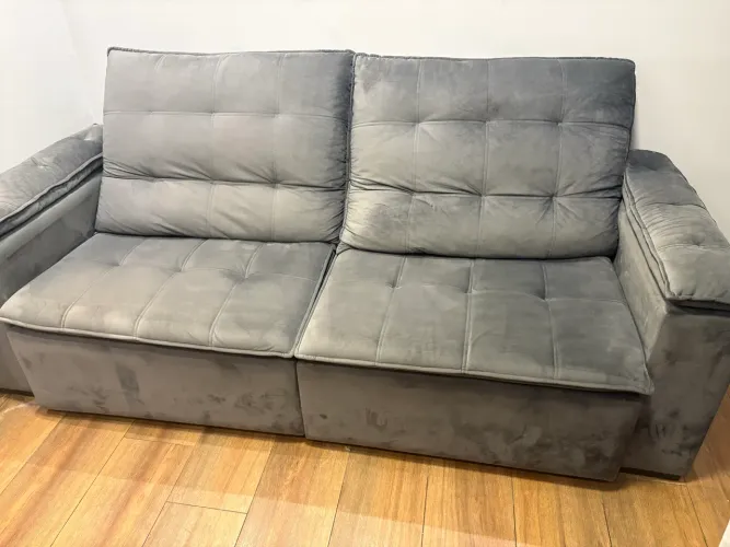 Vende se sofá retrátil