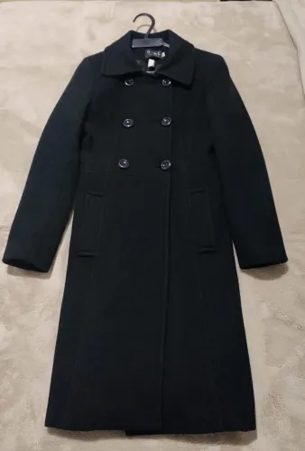 Casaco de lã preto feminino
