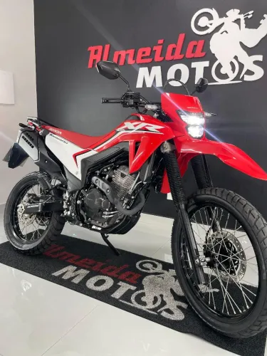 HONDA XR 300L TORNADO