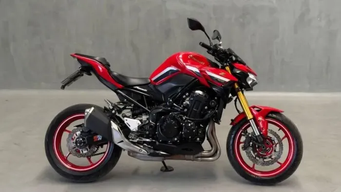 KAWASAK Z900 2022