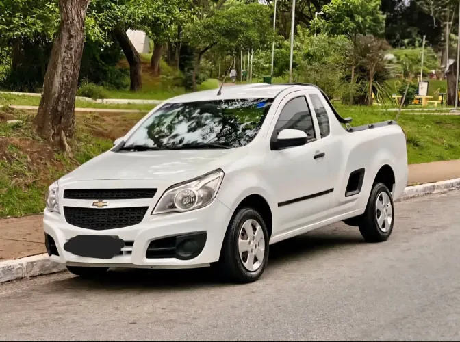 Chevrolet Montana LS 1.4 Econoflex 8V 2P 2015