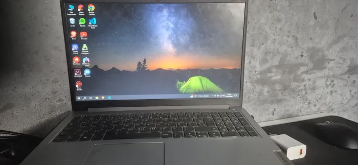 lenovo ideapad slim 3 i5 1235u 8gb ram 512gb ssd
