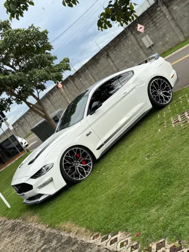 Ford Mustang Black Shadow 5.0 V8 2020