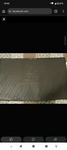 Bandeja proteção porta mala Onix