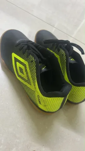 Chuteira Umbro