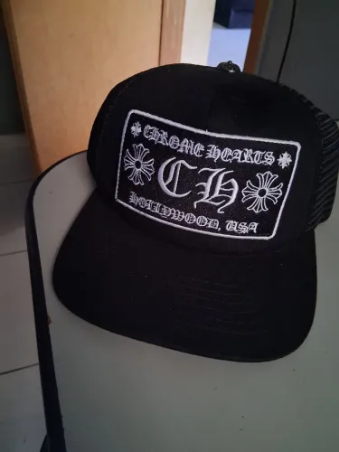 Boné Chrome Hearts