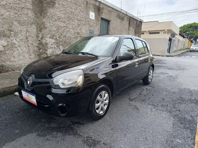 Renault Clio Expression Hi-flex 1.0 16V 5P 2014