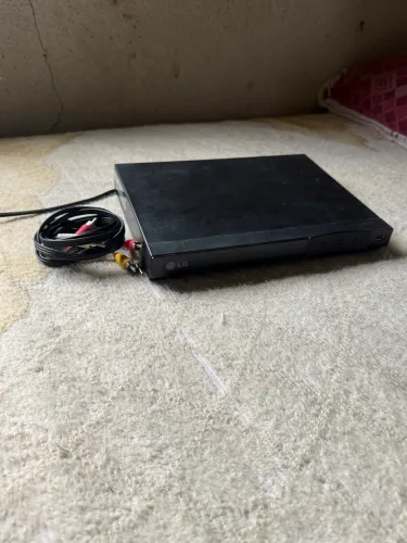 DVD LG MODELO DP122