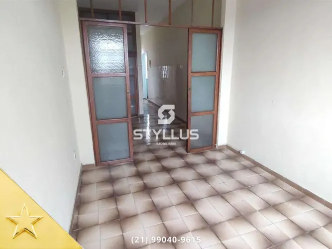 Amplo Quarto e Sala em Quintino Bocaiúva! M23T