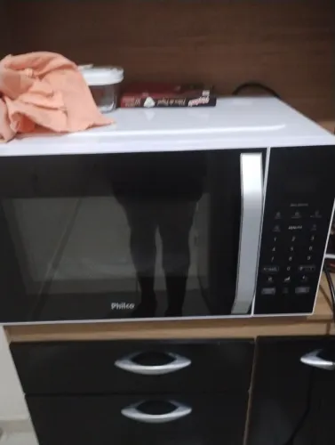 Microondas 33L Philco Novo com NF