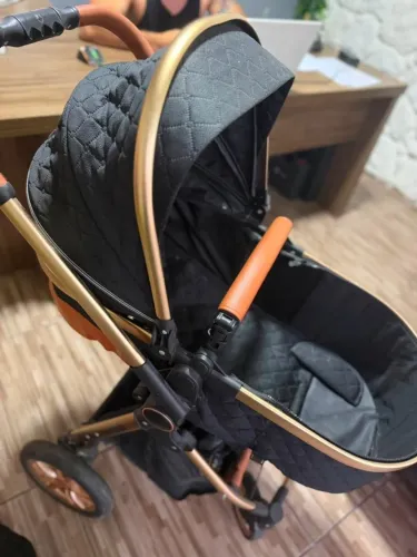 Carrinho de Bebê Travel System (Modelo Mike - Premium Baby) com Bebê Conforto