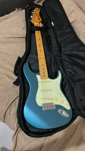 Guitarra Tagima tw530