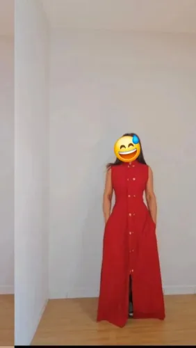 Vestido vermelho em alfaiataria