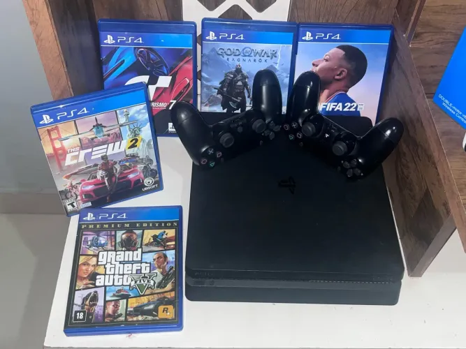 PS4 Slim 1TB + 2 Controles + 5 Jogos + Caixa